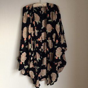 Amuse Society Floral Kimono - image 1